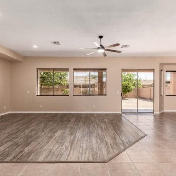 16837 W NORTHAMPTON RD