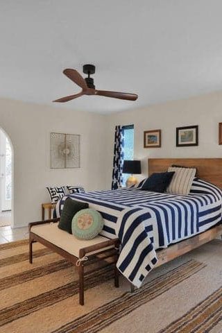 4114 E DESERT COVE AVE