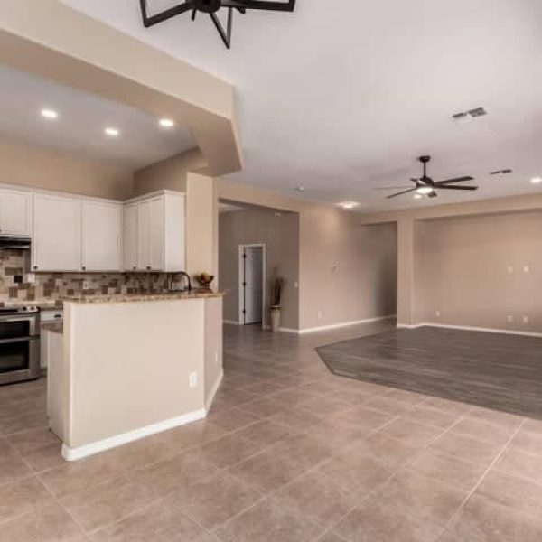 16837 W NORTHAMPTON RD