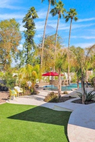 4114 E DESERT COVE AVE