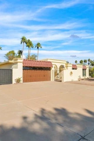 4114 E DESERT COVE AVE